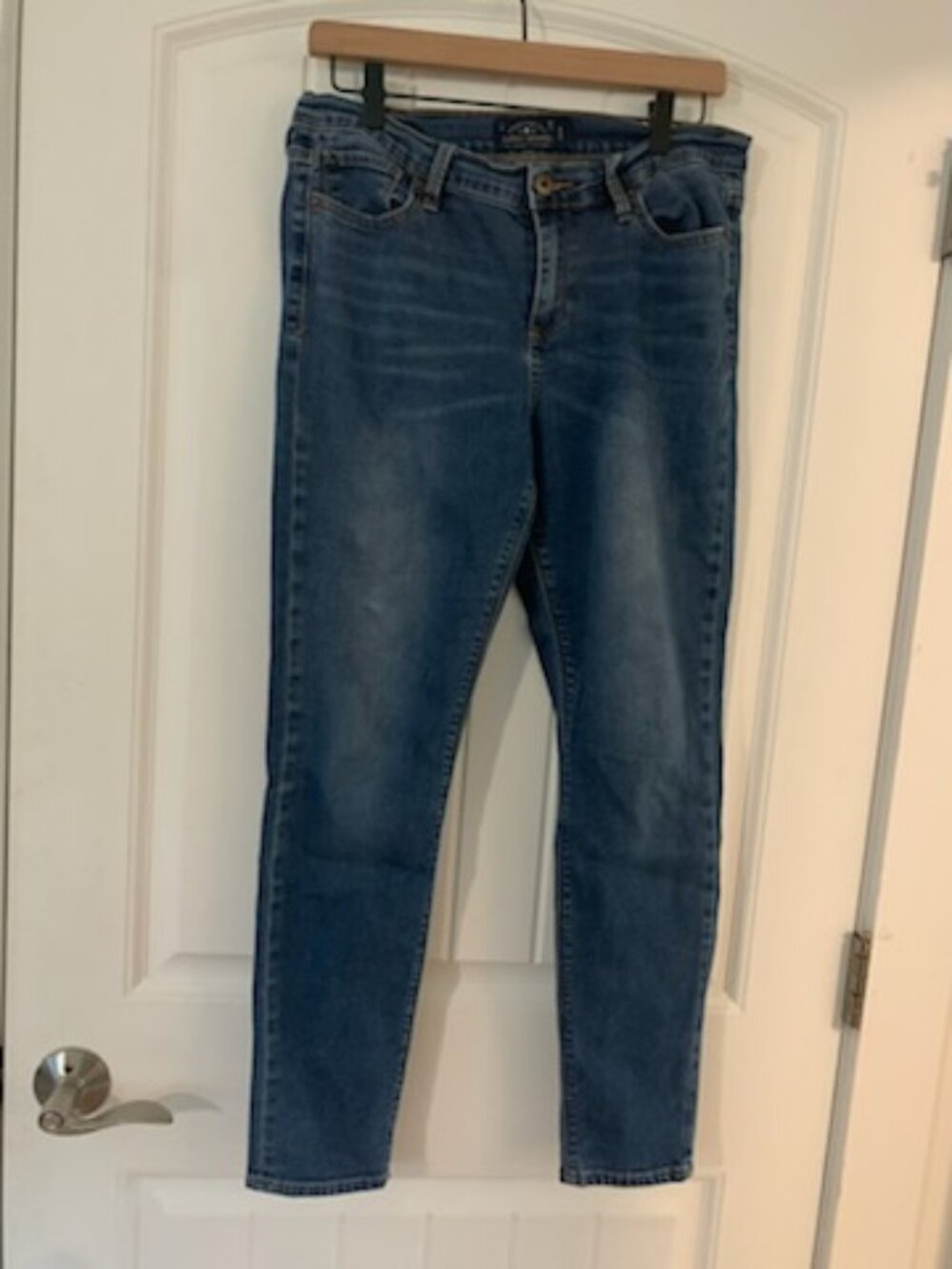 Lucky Brand jeans